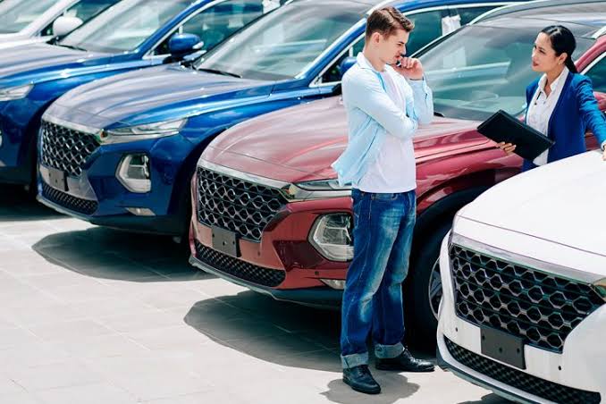Financiamento de Veículos com Parcelas Reduzidas: Como Comprar um Carro Usado com Economia